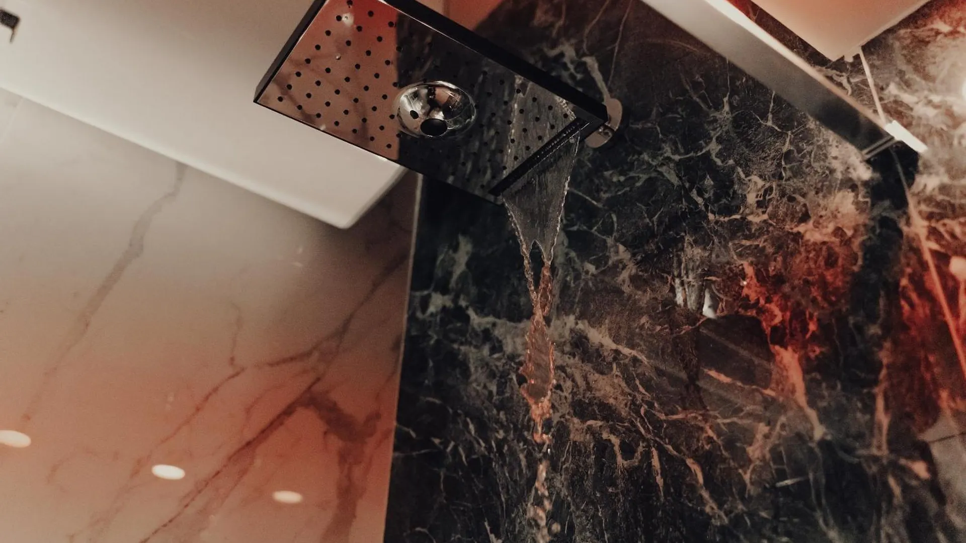 Mirror Suite Roma Jacuzzi Colosseo Monti 이탈리아